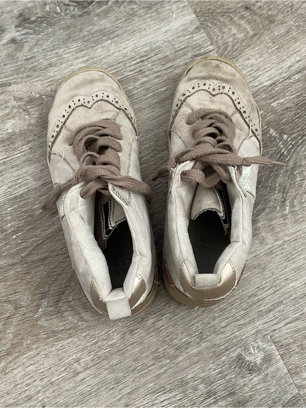 ShuShop Serena High Top Sneakers Women’s 6.5 Cream Taupe Distressed Star Leather - Picture 5 of 9
